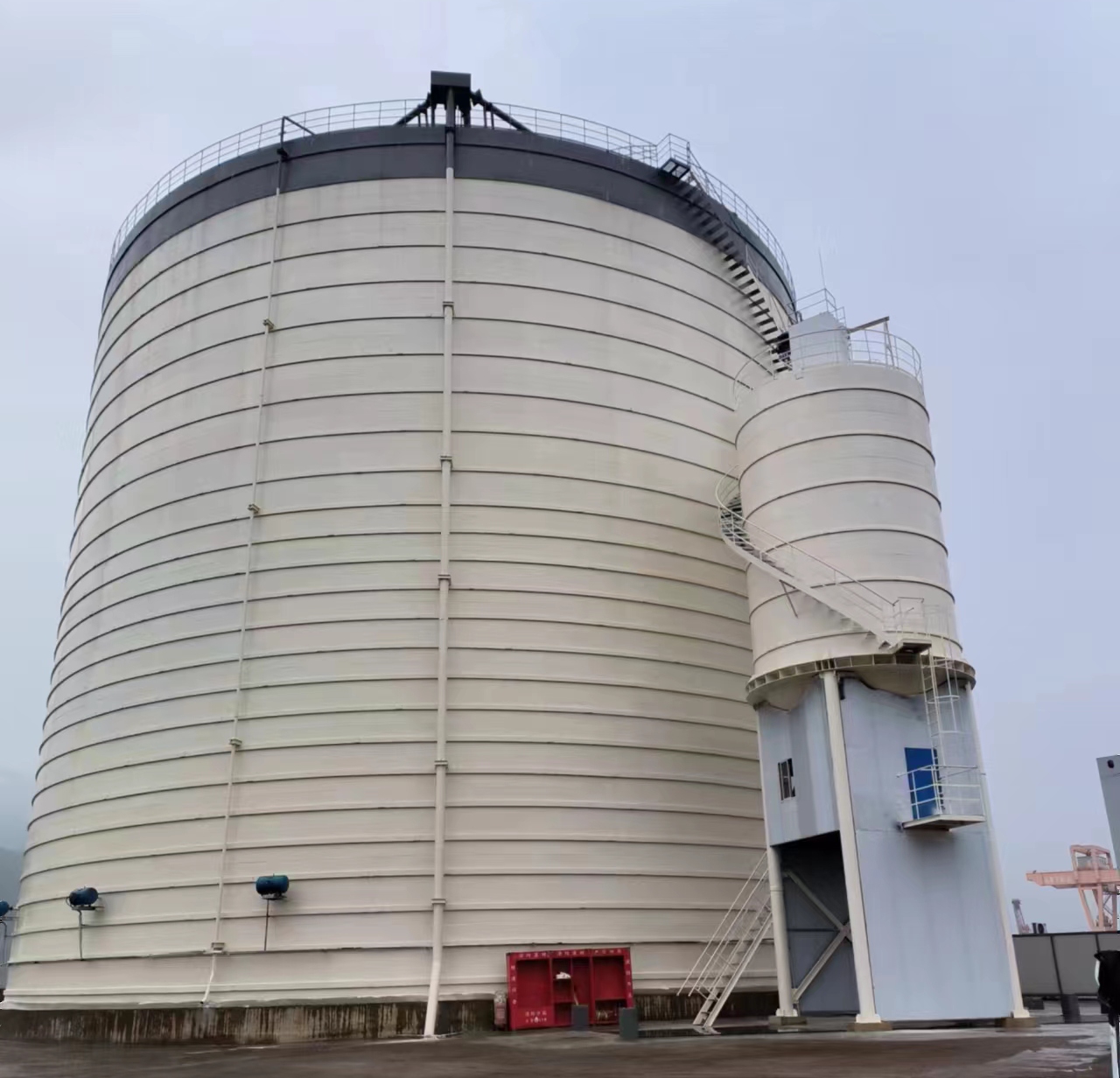 镇康10万吨水泥钢板库